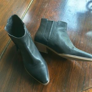 New Cole Haan Black Boots 9.5